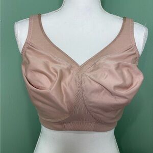 Glamorise Light Nude Wireless Comfort Bra